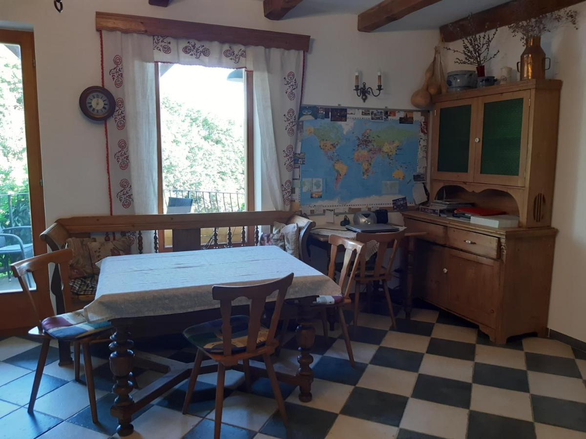 Hungaria Vendeghaz Гостевой дом Эгер